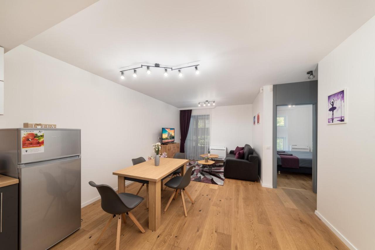 Varna Smart Home Apartments Buitenkant foto